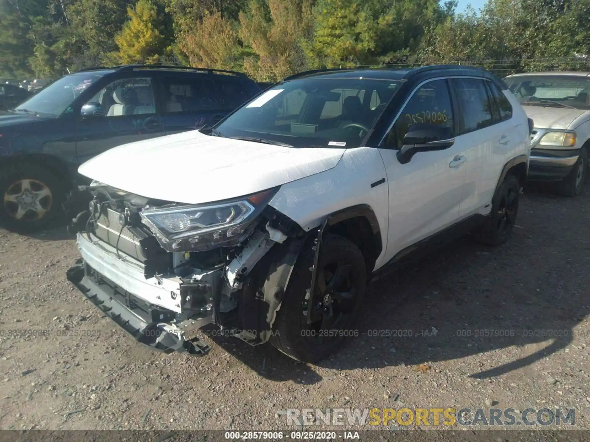 2 Photograph of a damaged car JTMEWRFV3LJ036453 TOYOTA RAV4 2020