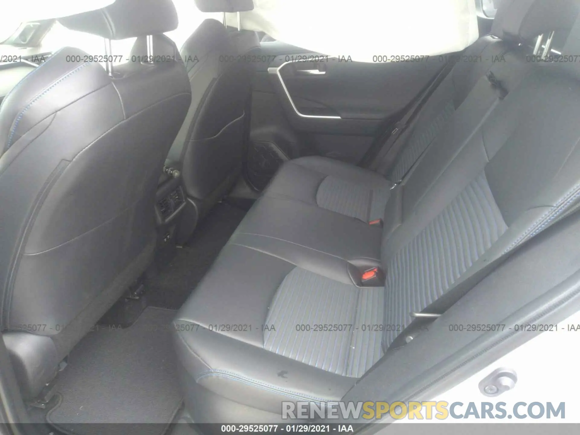 8 Photograph of a damaged car JTMEWRFV3LJ038655 TOYOTA RAV4 2020