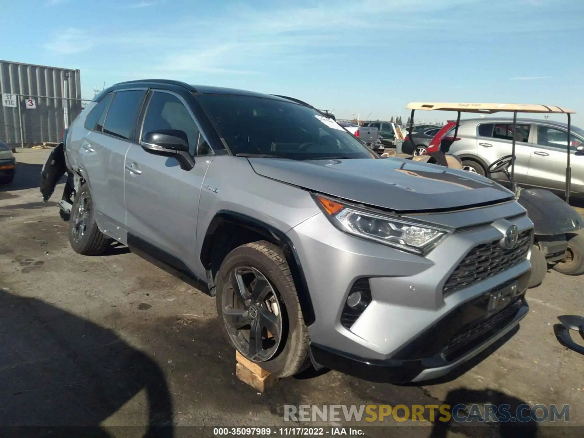 1 Photograph of a damaged car JTMEWRFV4LD537852 TOYOTA RAV4 2020