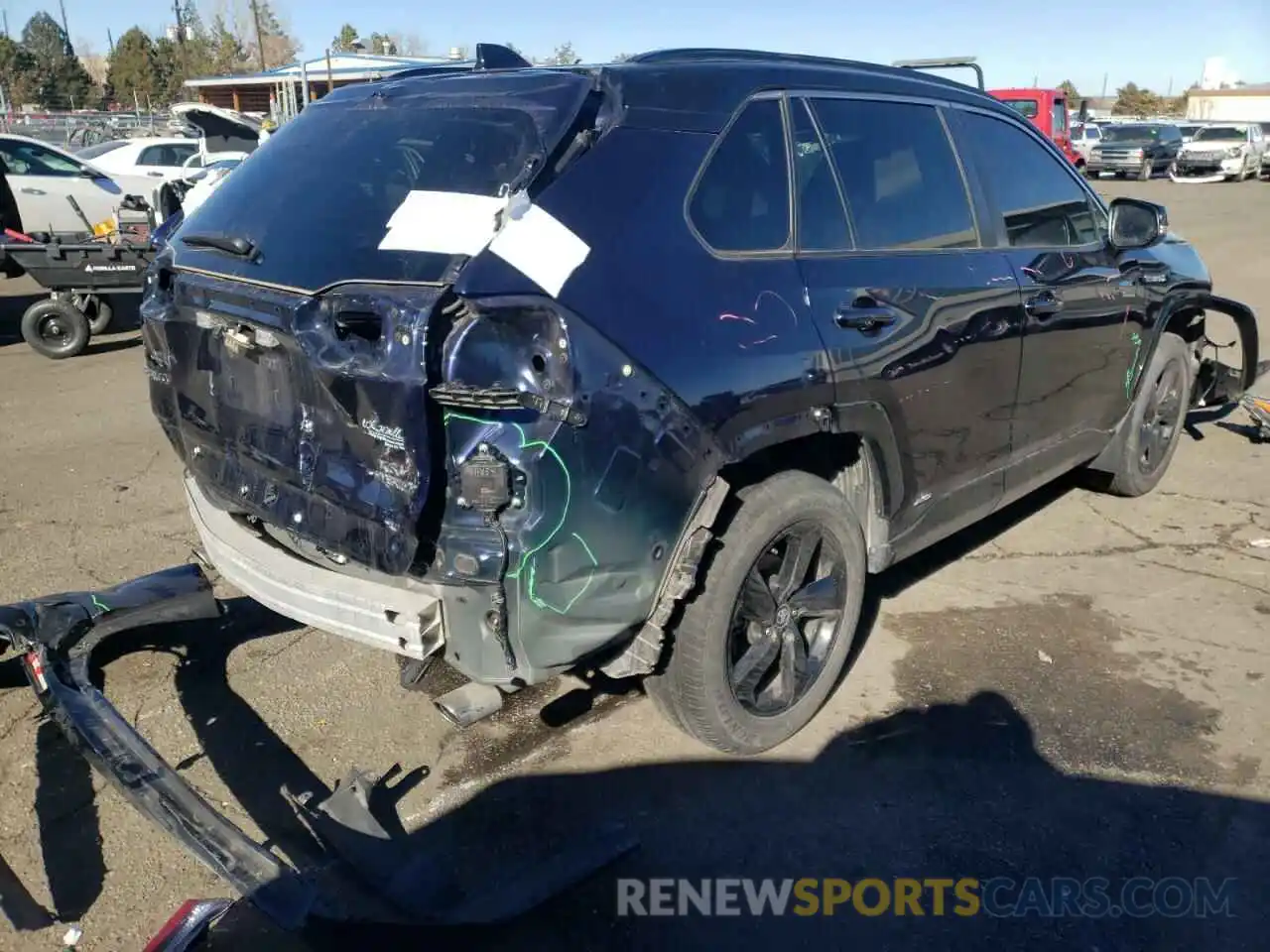 4 Photograph of a damaged car JTMEWRFV4LJ038678 TOYOTA RAV4 2020