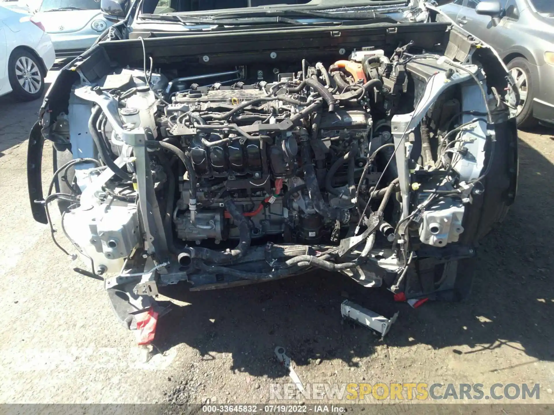 6 Photograph of a damaged car JTMEWRFV4LJ042889 TOYOTA RAV4 2020