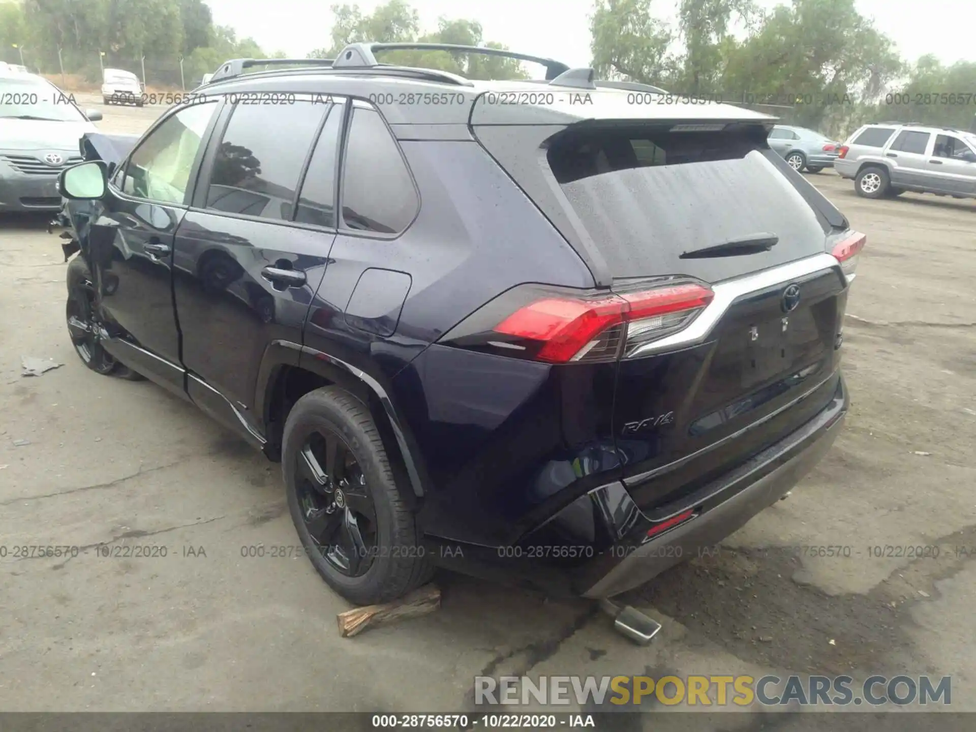 3 Photograph of a damaged car JTMEWRFV5LD527086 TOYOTA RAV4 2020