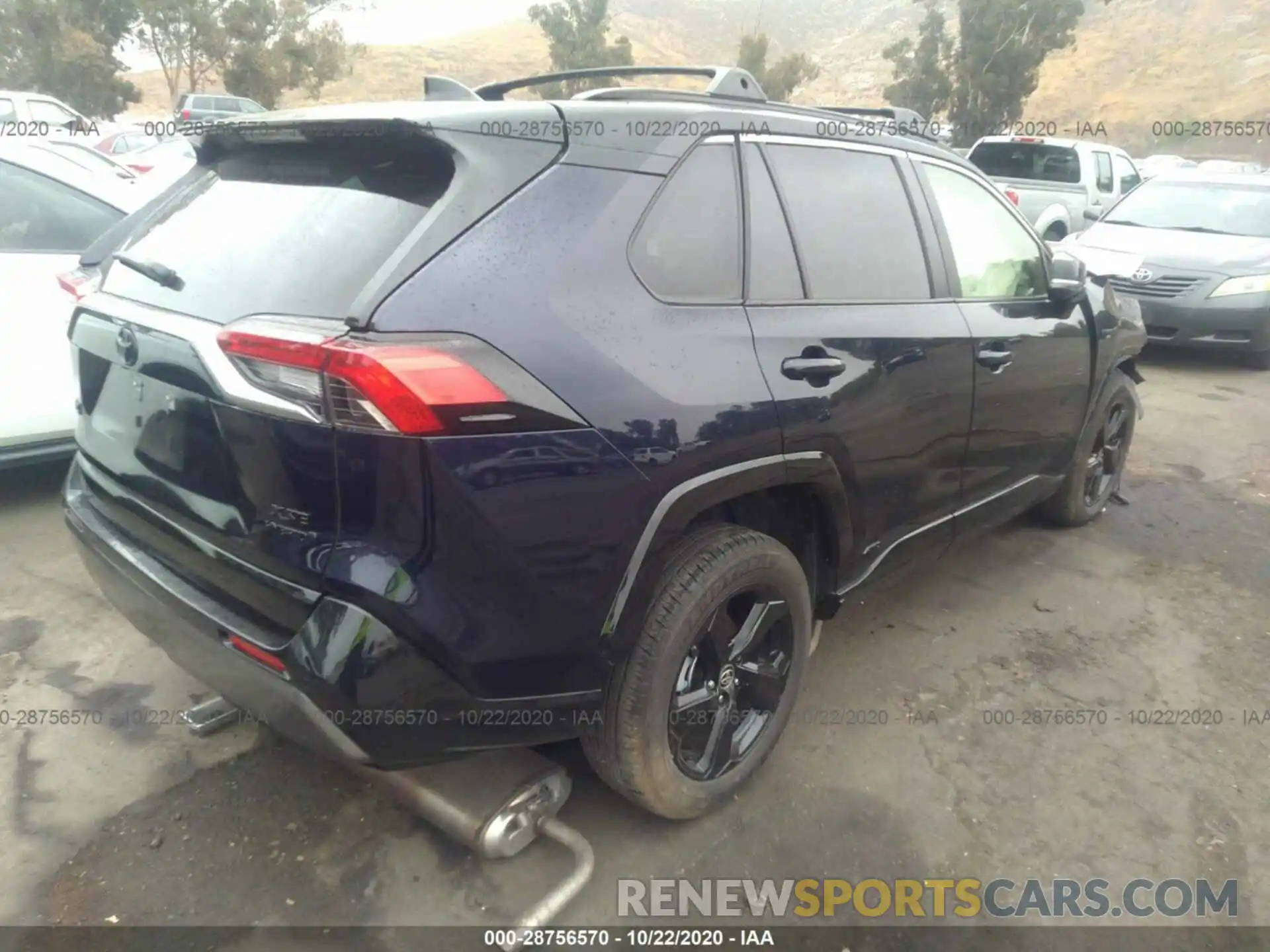 4 Photograph of a damaged car JTMEWRFV5LD527086 TOYOTA RAV4 2020