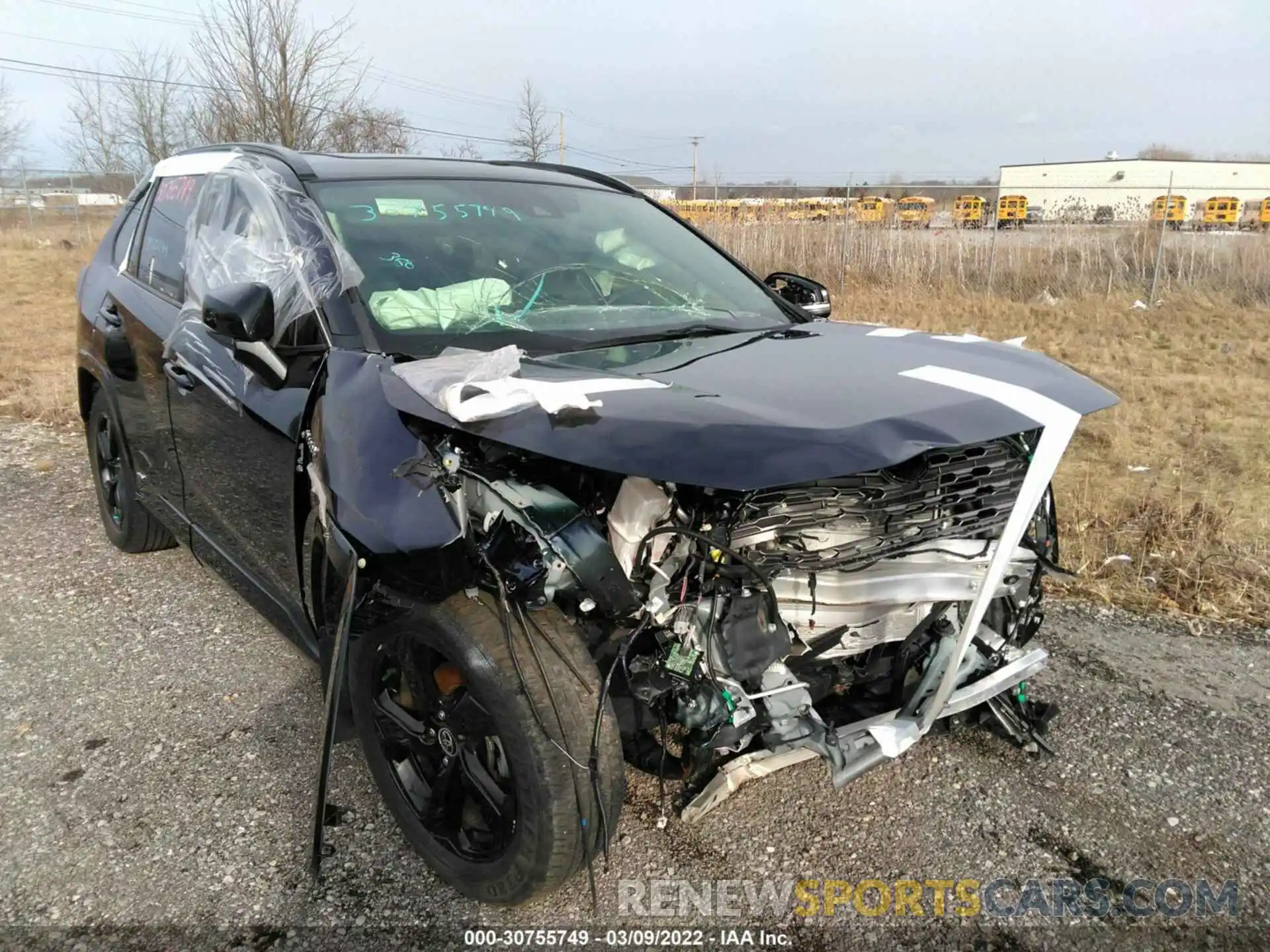 6 Photograph of a damaged car JTMEWRFV5LJ045638 TOYOTA RAV4 2020