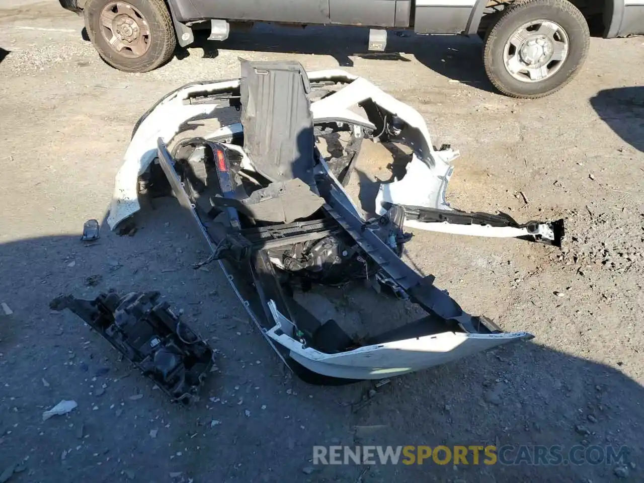 9 Photograph of a damaged car JTMEWRFV6LD542826 TOYOTA RAV4 2020