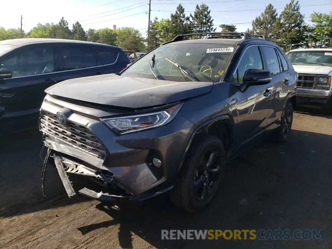 2 Photograph of a damaged car JTMEWRFV7LD535612 TOYOTA RAV4 2020