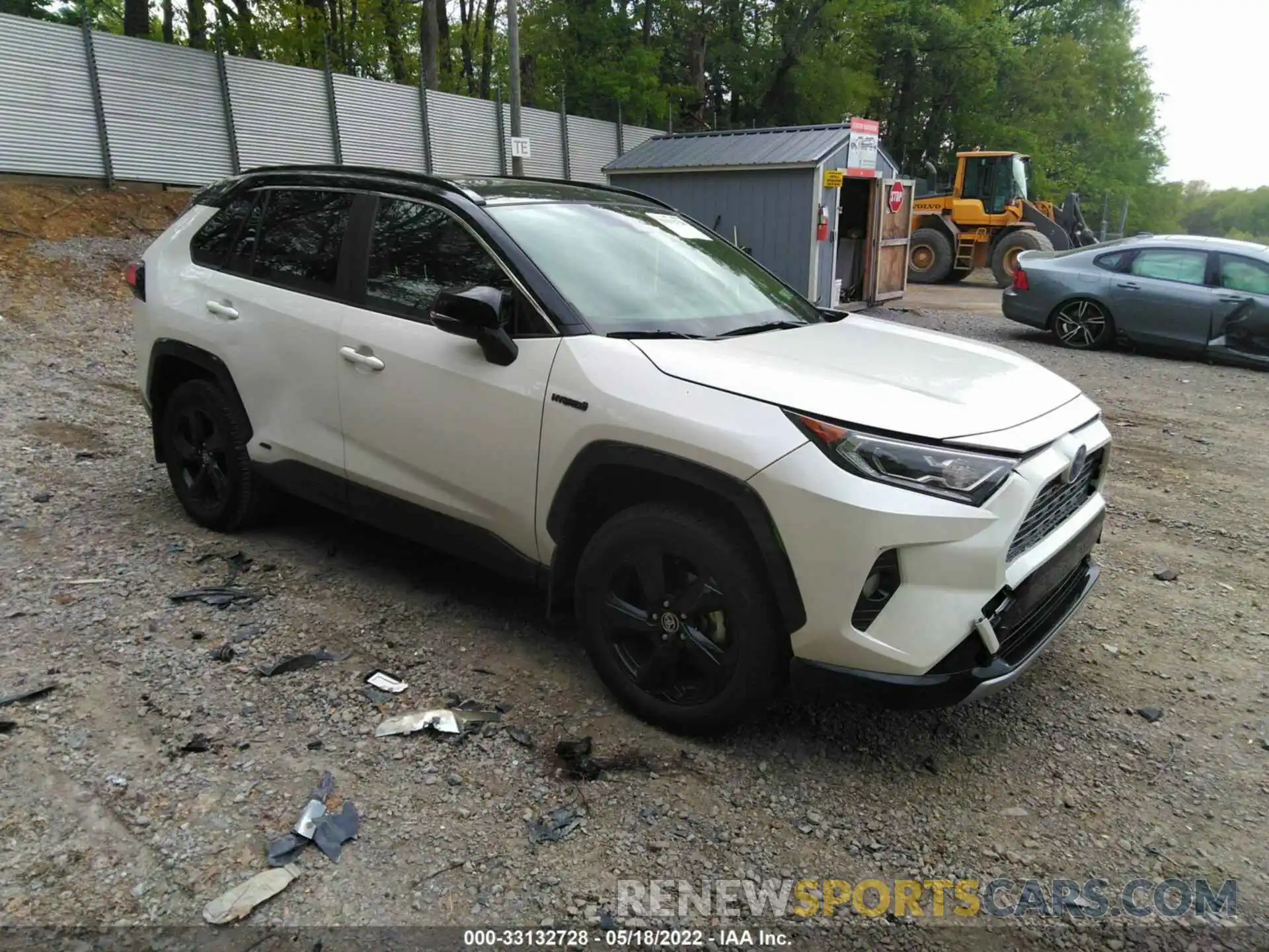 1 Photograph of a damaged car JTMEWRFV7LJ036309 TOYOTA RAV4 2020