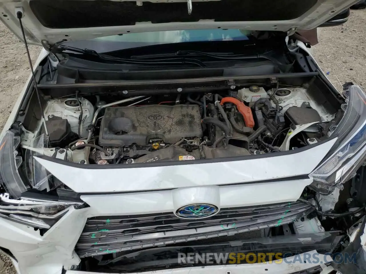 12 Photograph of a damaged car JTMEWRFV9LD539385 TOYOTA RAV4 2020