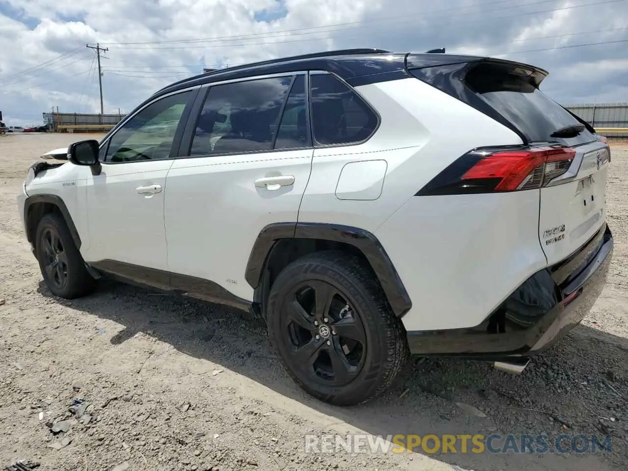 2 Photograph of a damaged car JTMEWRFV9LD539385 TOYOTA RAV4 2020