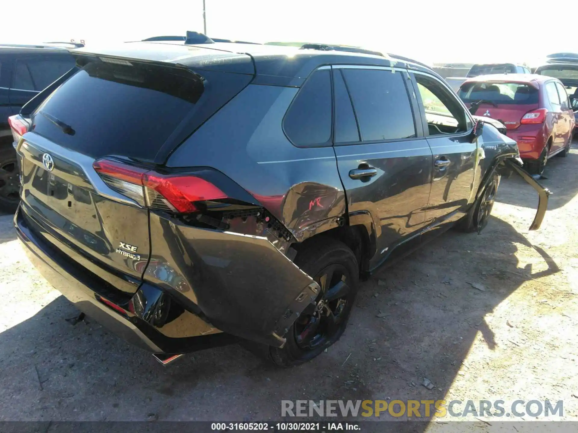 4 Photograph of a damaged car JTMEWRFV9LD547891 TOYOTA RAV4 2020