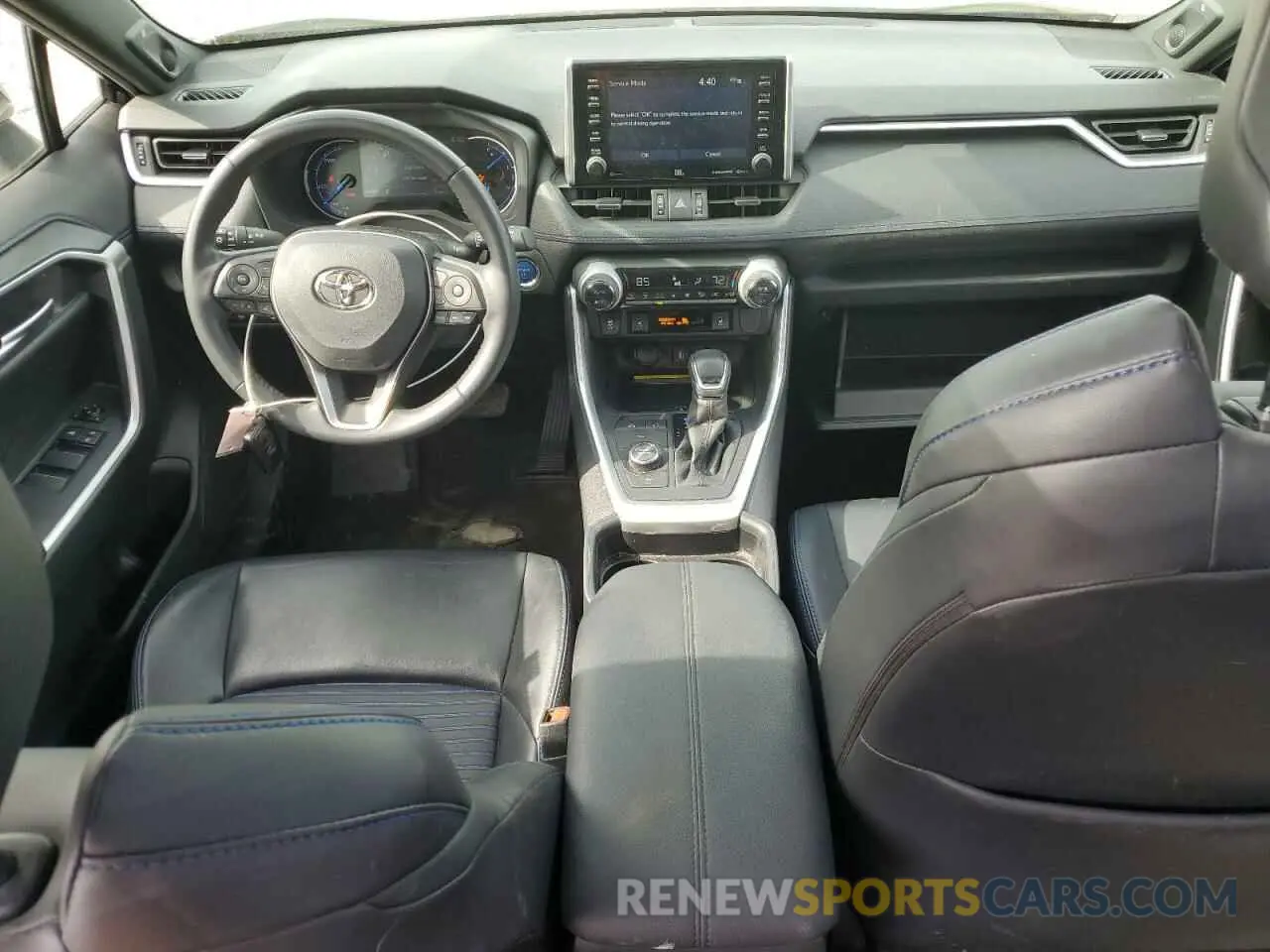8 Photograph of a damaged car JTMEWRFVXLJ038264 TOYOTA RAV4 2020