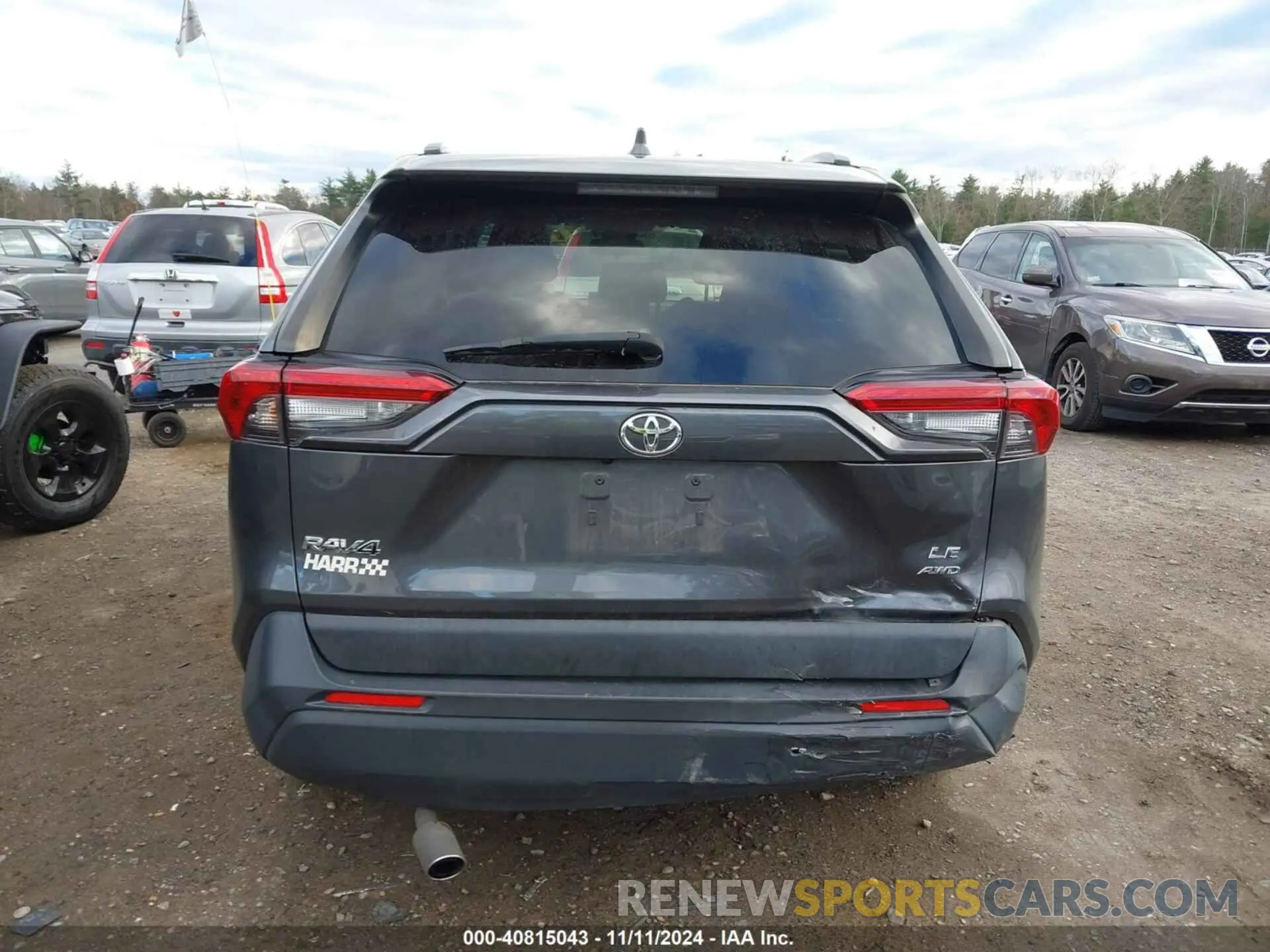 16 Photograph of a damaged car JTMF1RFV0LD052417 TOYOTA RAV4 2020
