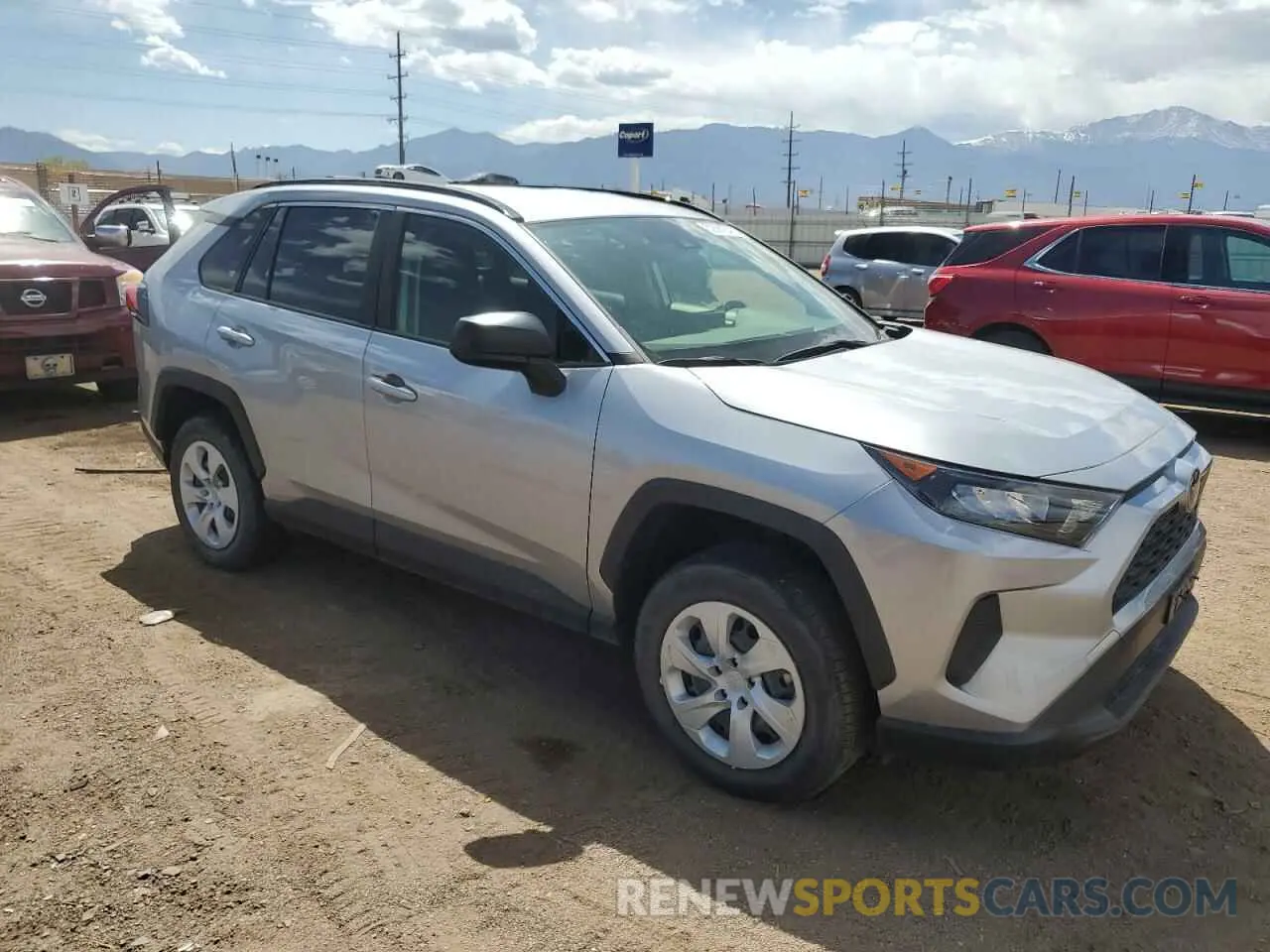 4 Photograph of a damaged car JTMF1RFV0LD065040 TOYOTA RAV4 2020