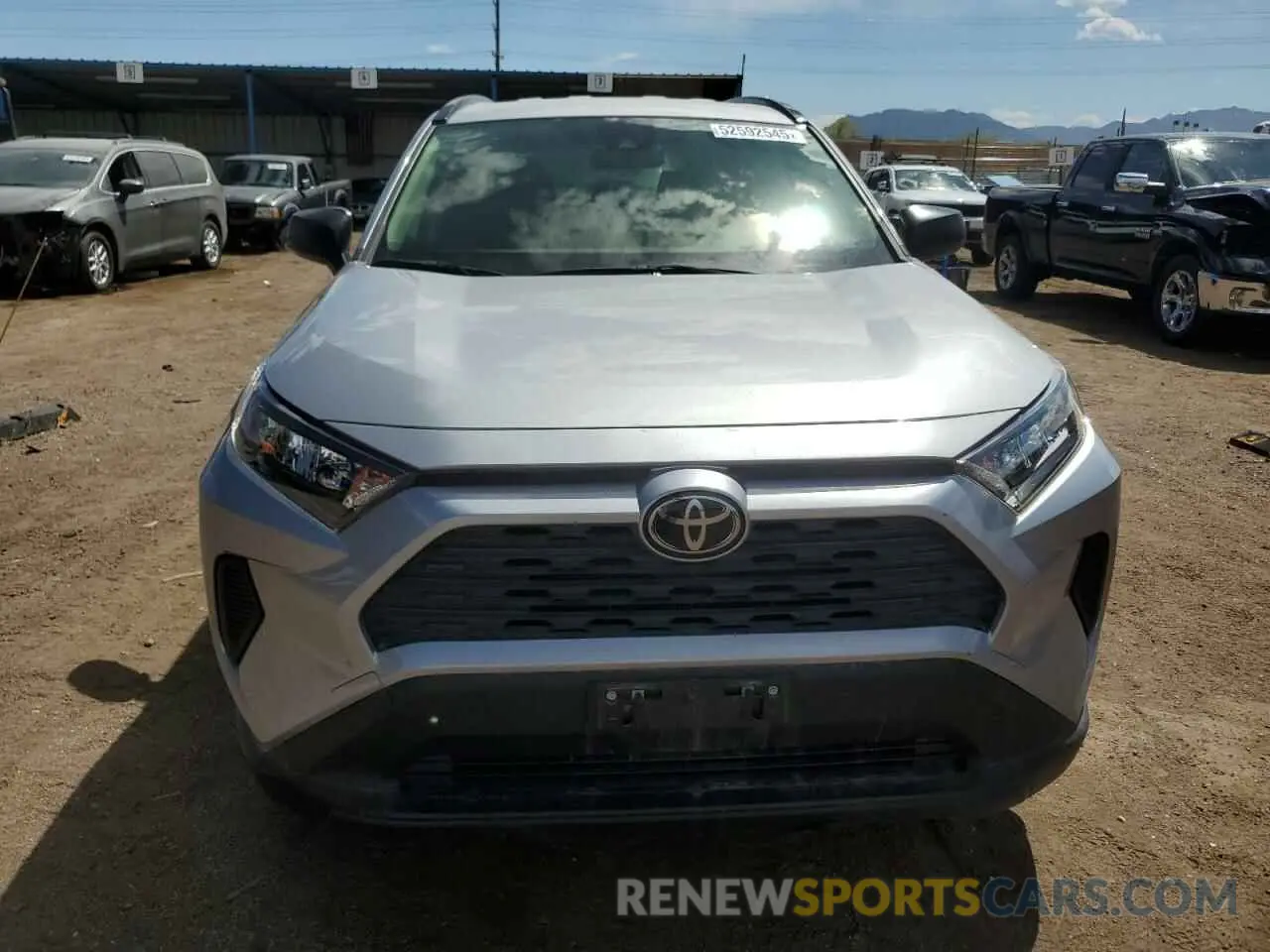 5 Photograph of a damaged car JTMF1RFV0LD065040 TOYOTA RAV4 2020