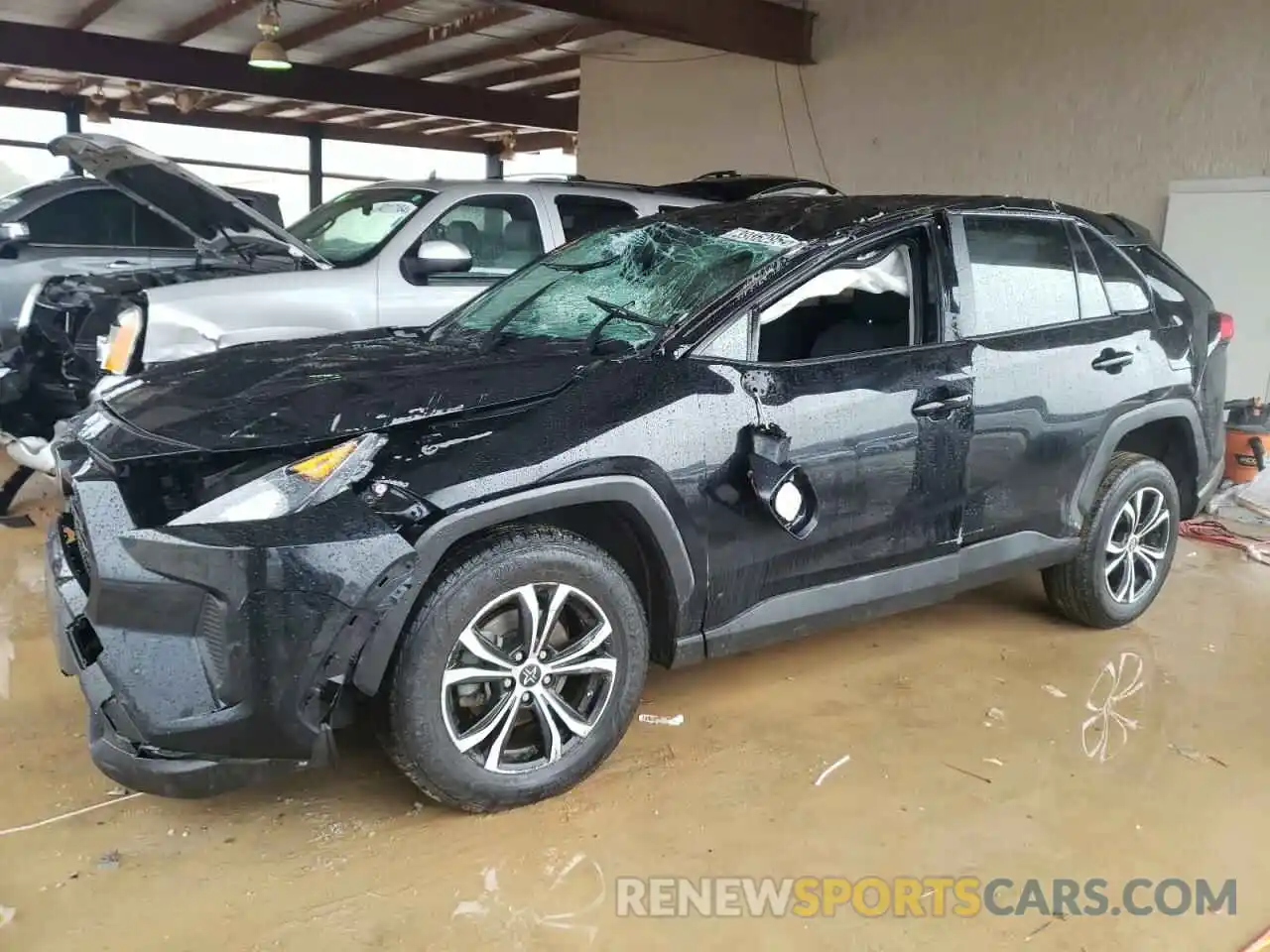 1 Photograph of a damaged car JTMF1RFV1LD052281 TOYOTA RAV4 2020