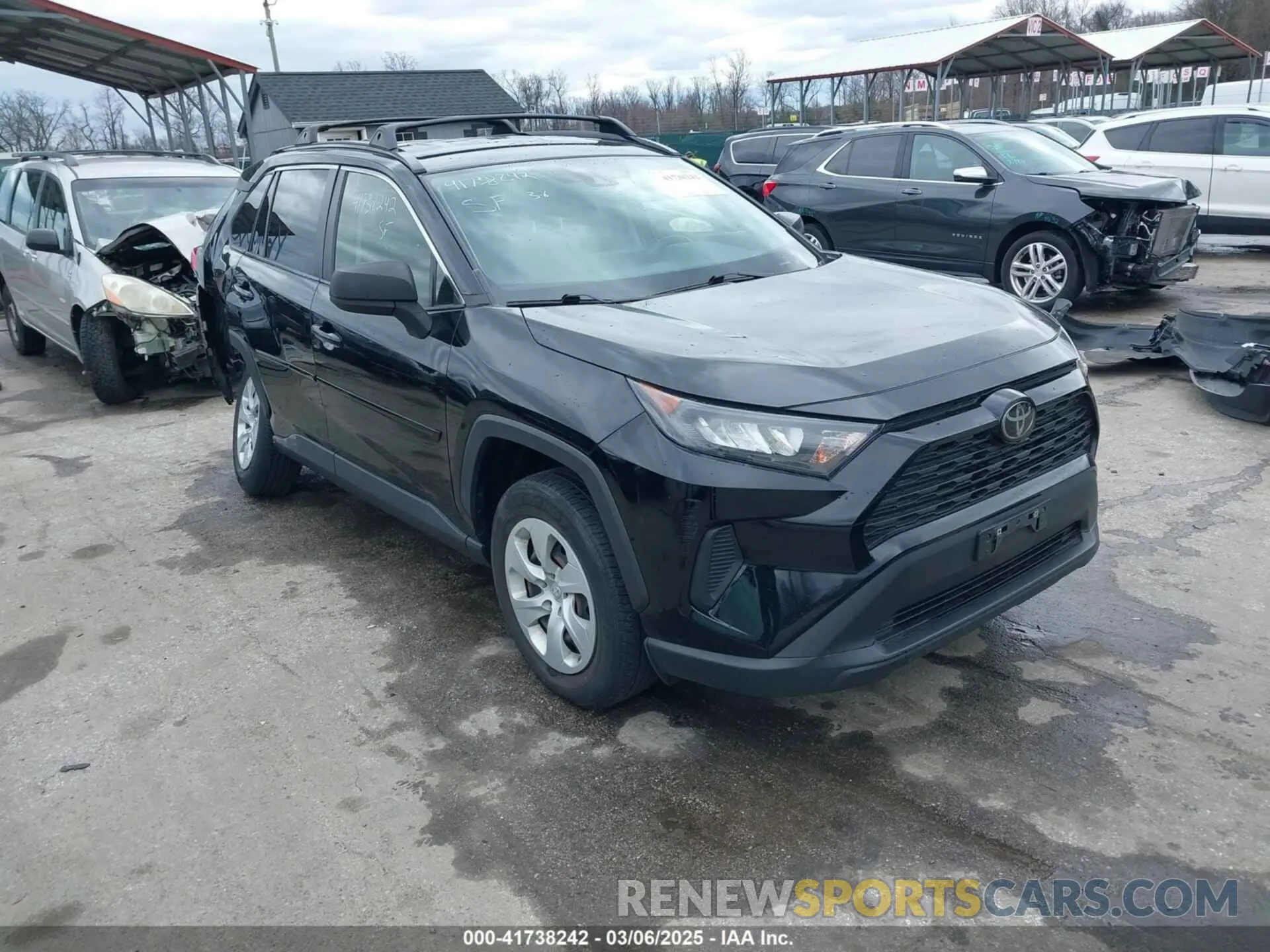 1 Photograph of a damaged car JTMF1RFV1LD064656 TOYOTA RAV4 2020