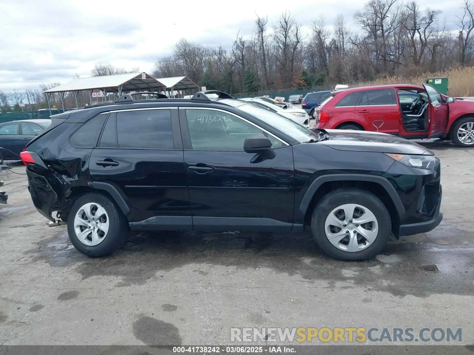 13 Photograph of a damaged car JTMF1RFV1LD064656 TOYOTA RAV4 2020