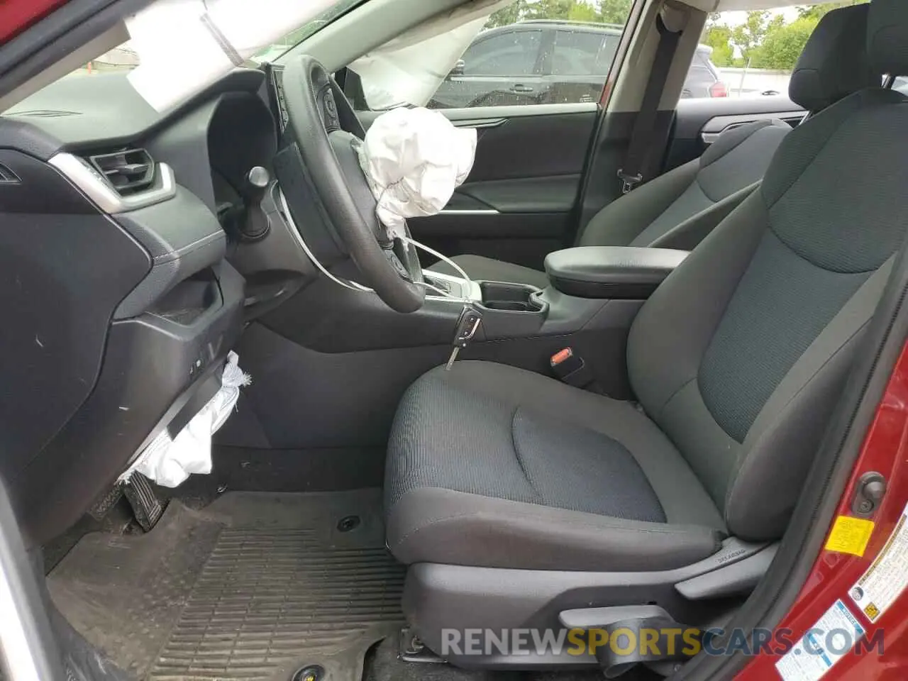 7 Photograph of a damaged car JTMF1RFV1LD064804 TOYOTA RAV4 2020