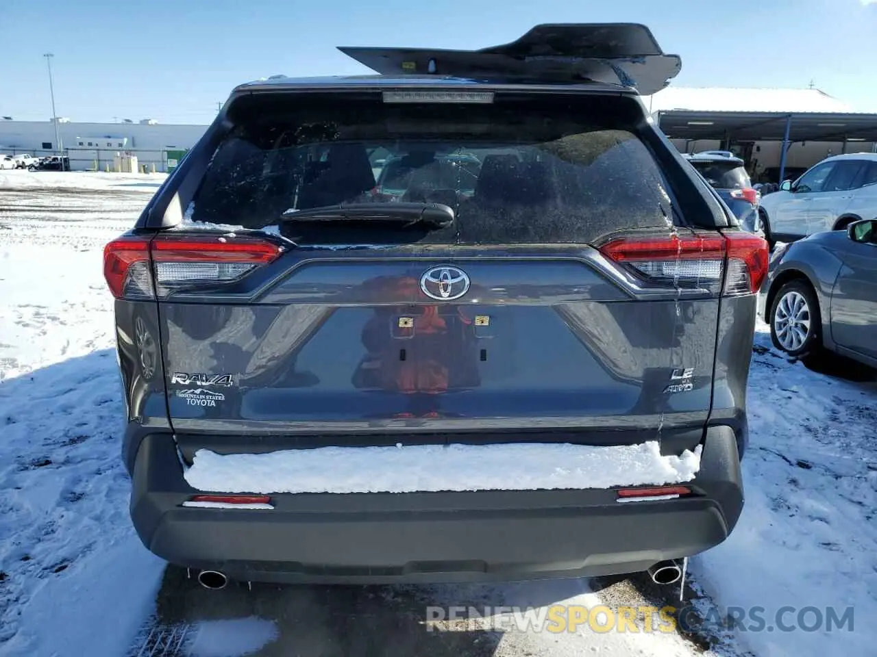 6 Photograph of a damaged car JTMF1RFV2LD050118 TOYOTA RAV4 2020