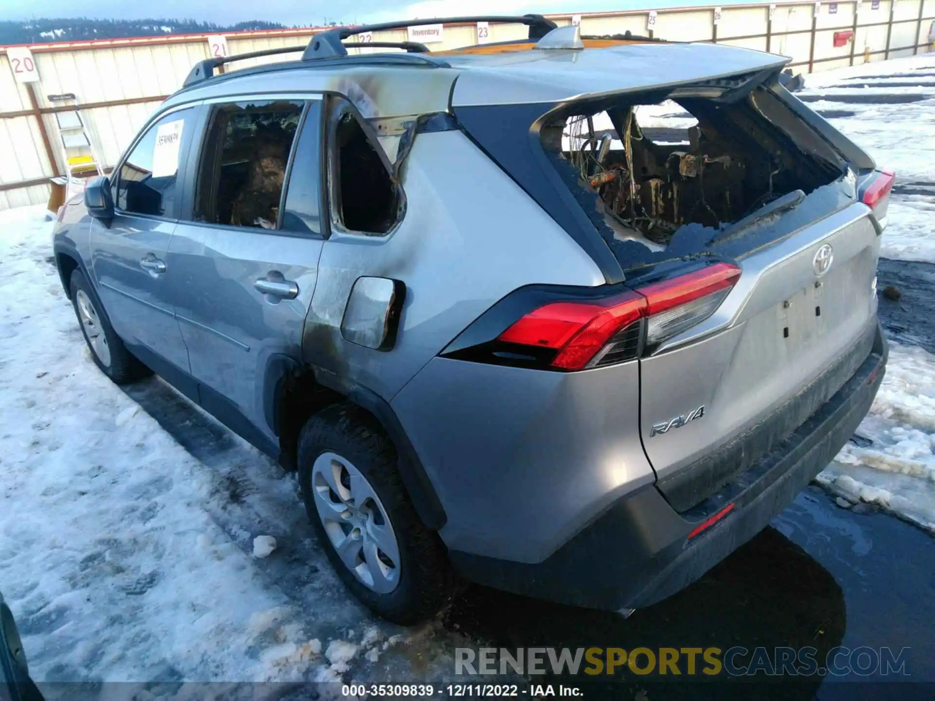 3 Photograph of a damaged car JTMF1RFV2LD059501 TOYOTA RAV4 2020