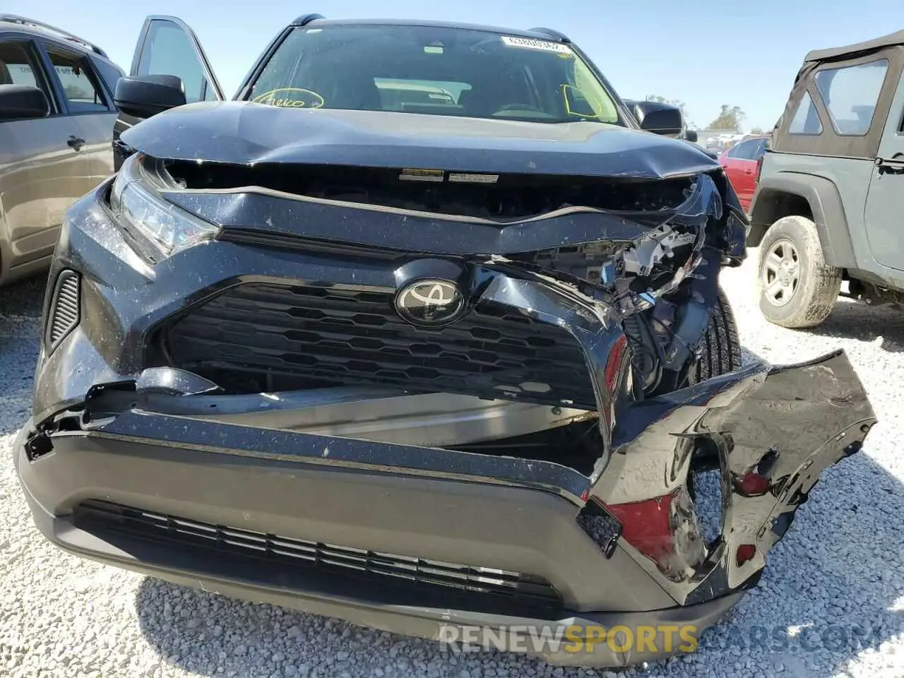 9 Photograph of a damaged car JTMF1RFV3LD053139 TOYOTA RAV4 2020