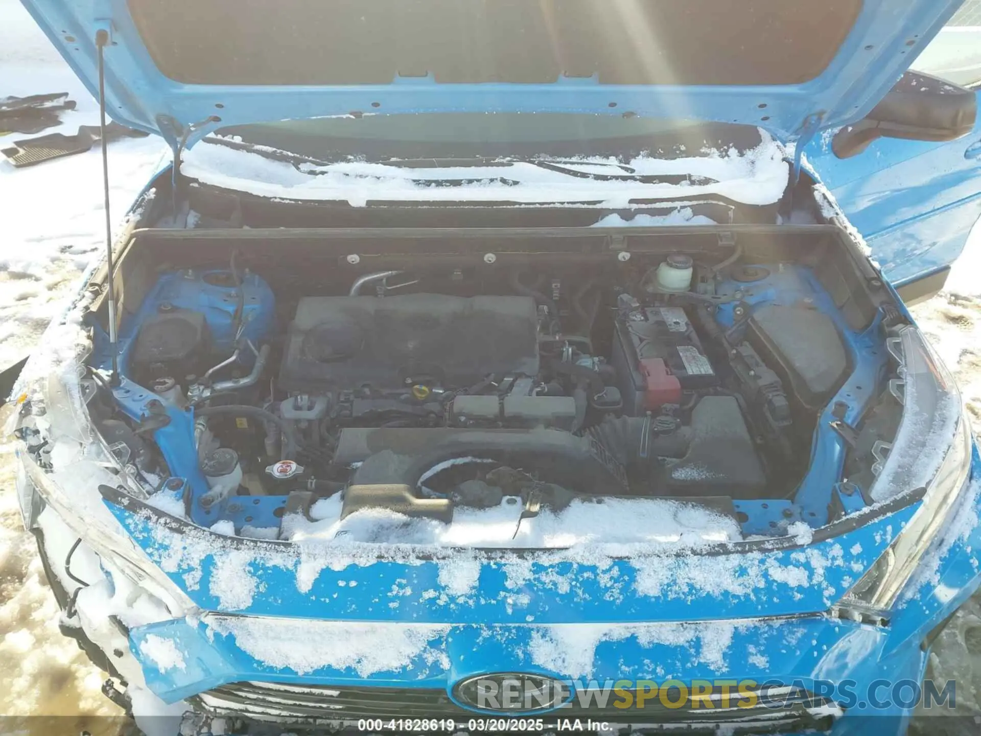 10 Photograph of a damaged car JTMF1RFV3LD068644 TOYOTA RAV4 2020