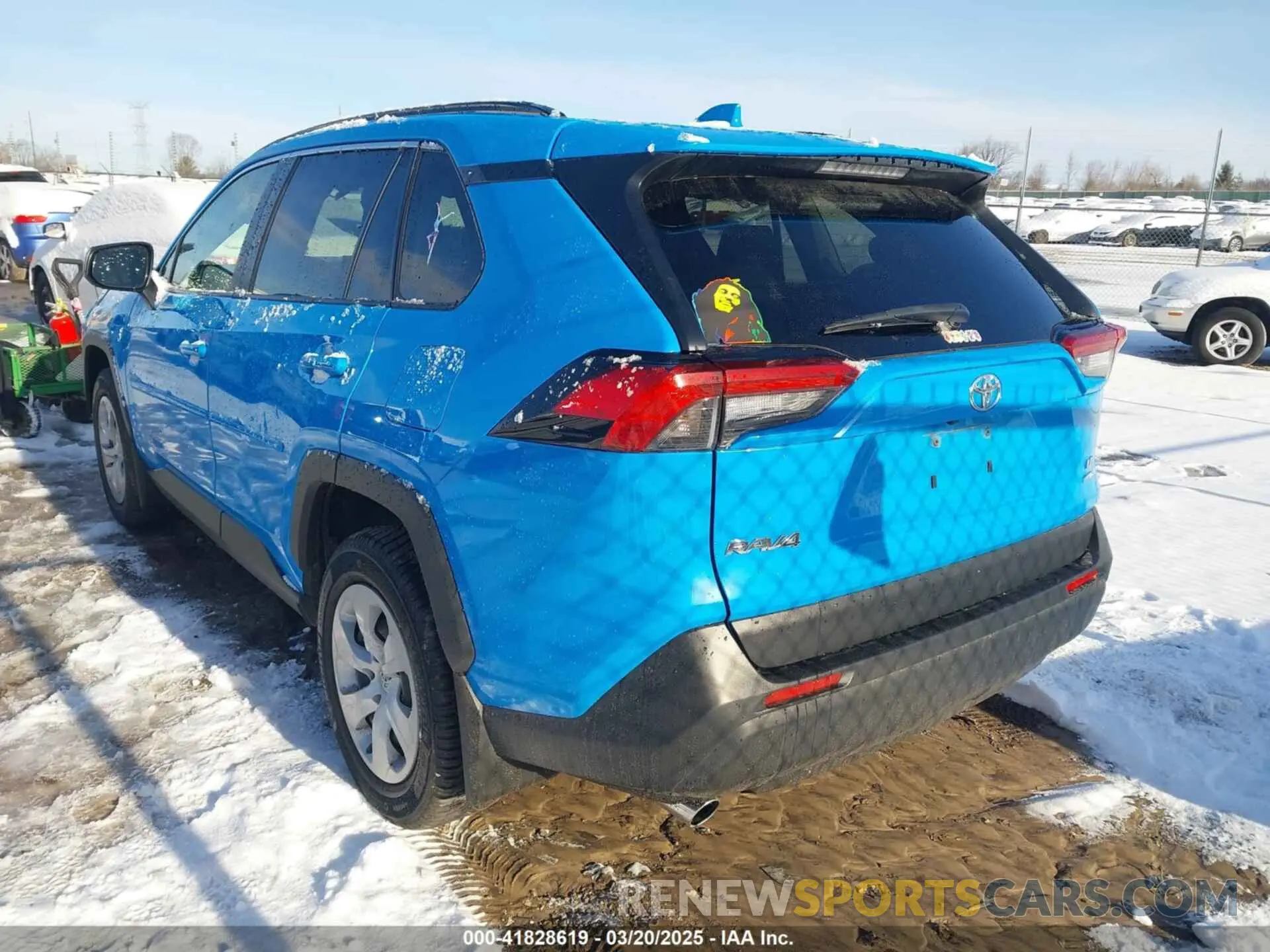 3 Photograph of a damaged car JTMF1RFV3LD068644 TOYOTA RAV4 2020