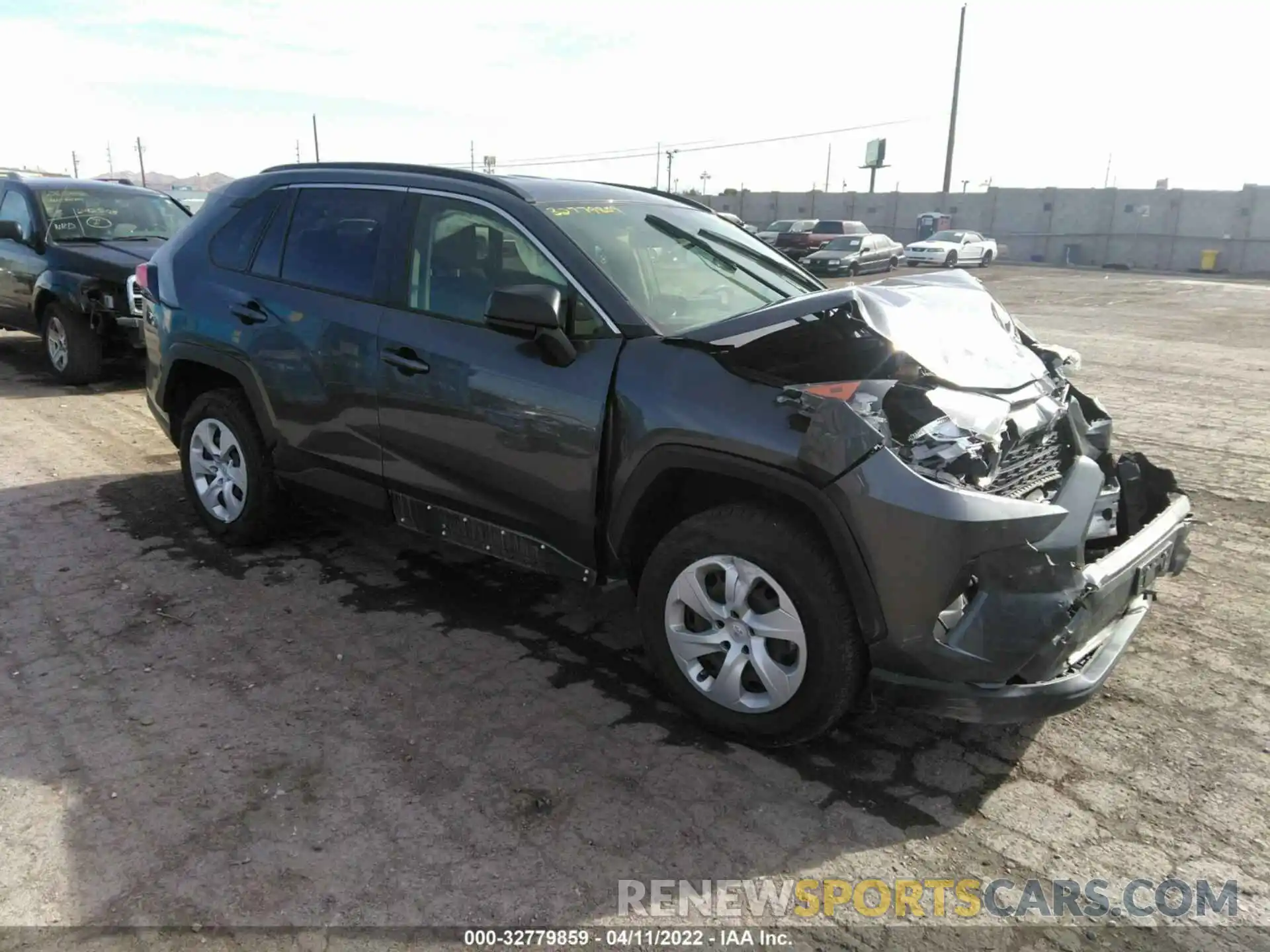 1 Photograph of a damaged car JTMF1RFV4LD053084 TOYOTA RAV4 2020