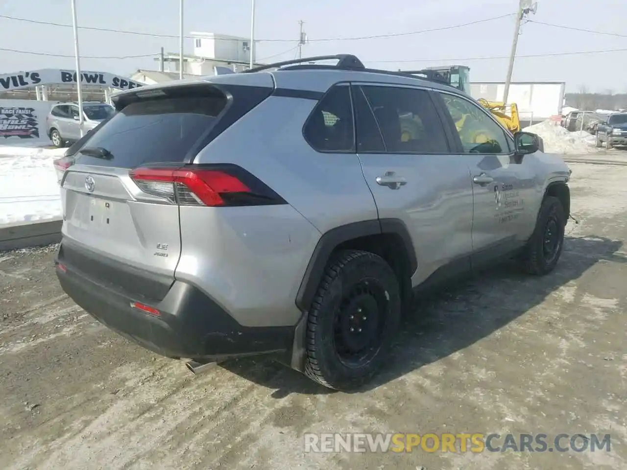 4 Photograph of a damaged car JTMF1RFV5LD051733 TOYOTA RAV4 2020