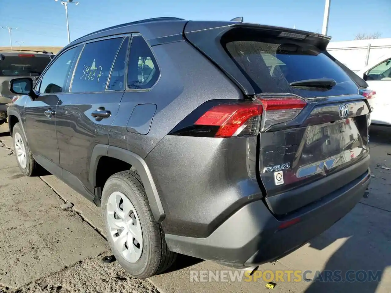 3 Photograph of a damaged car JTMF1RFV7LD064001 TOYOTA RAV4 2020