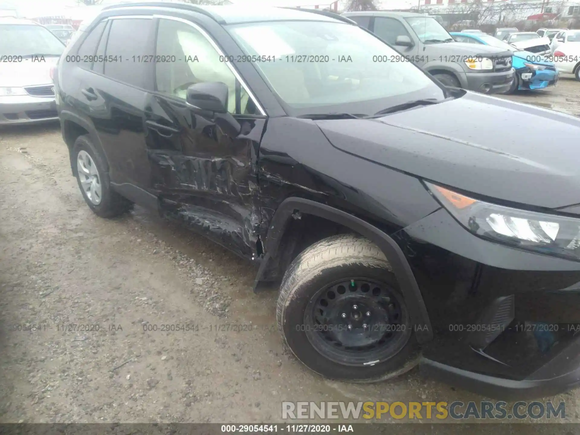 6 Photograph of a damaged car JTMG1RFV1LD064421 TOYOTA RAV4 2020