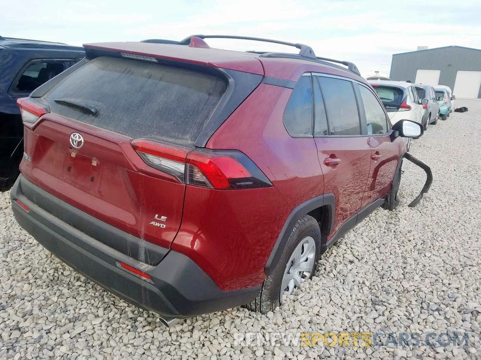 4 Photograph of a damaged car JTMG1RFV6LD049400 TOYOTA RAV4 2020