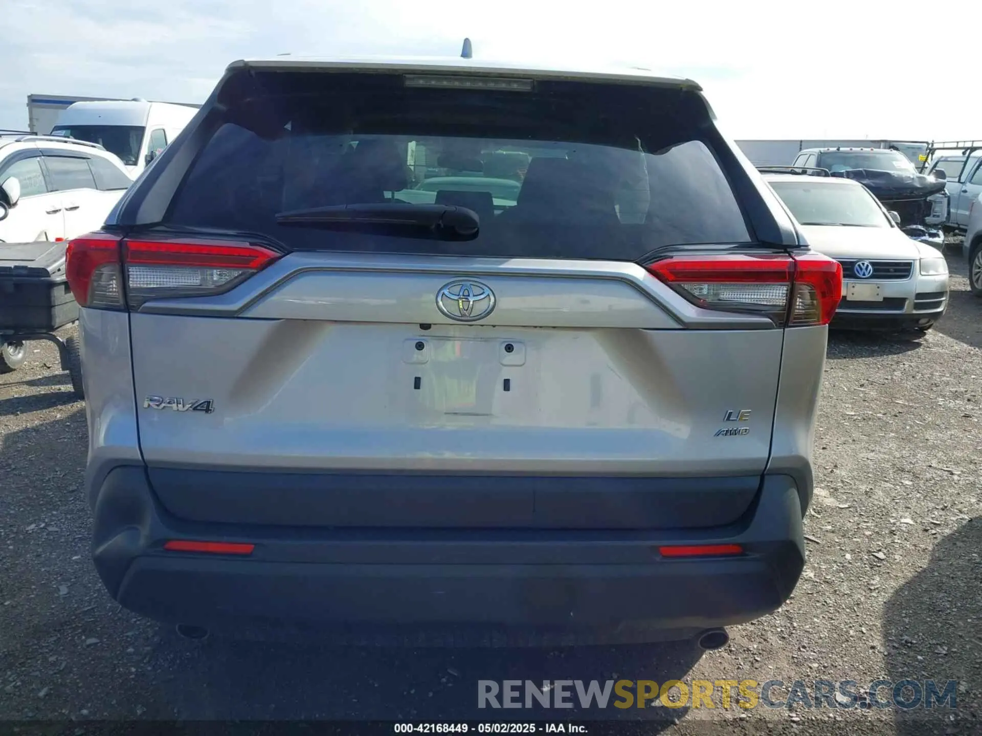 16 Photograph of a damaged car JTMG1RFV8LD062309 TOYOTA RAV4 2020