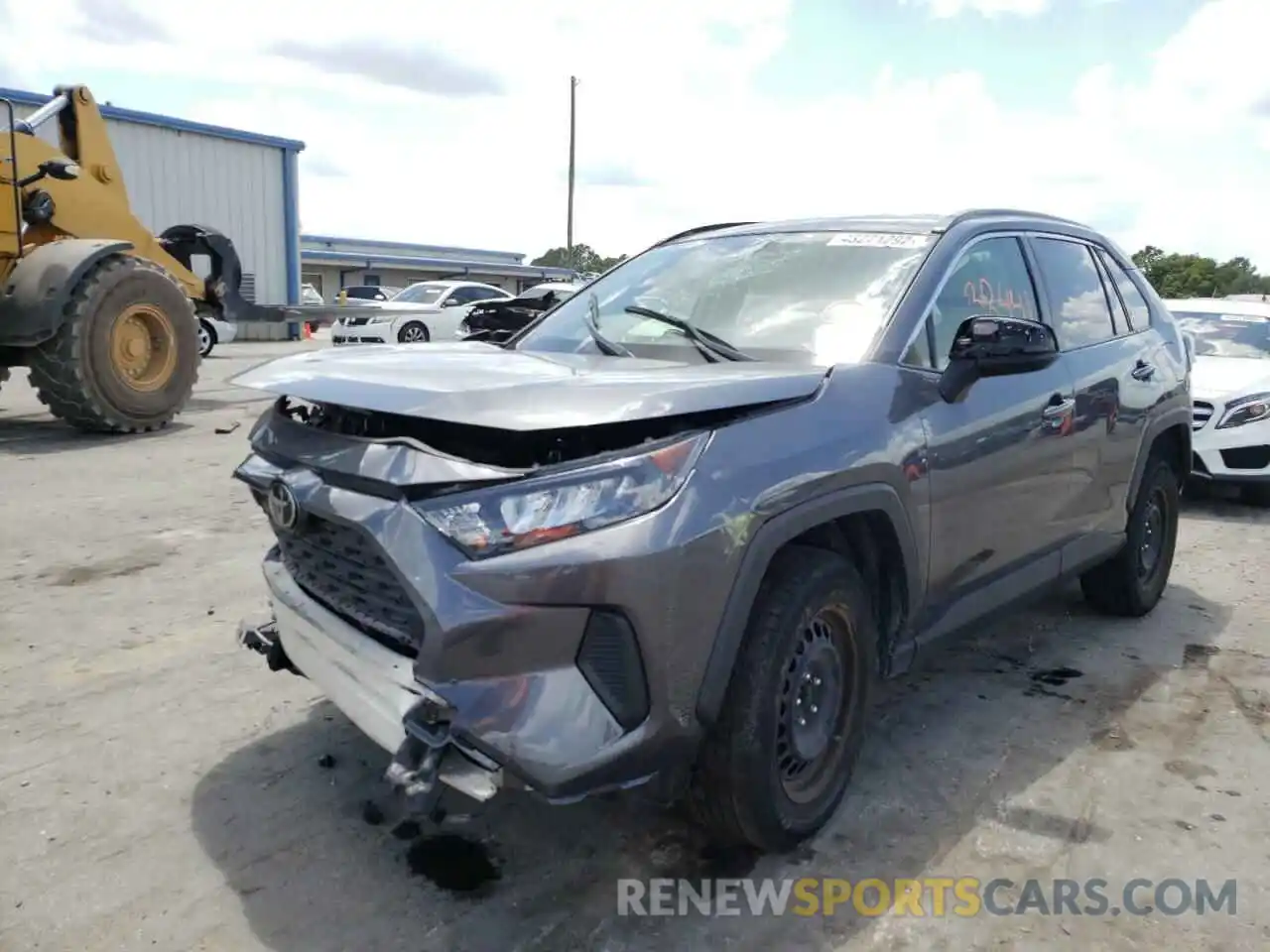 2 Photograph of a damaged car JTMH1RFV0LD047310 TOYOTA RAV4 2020