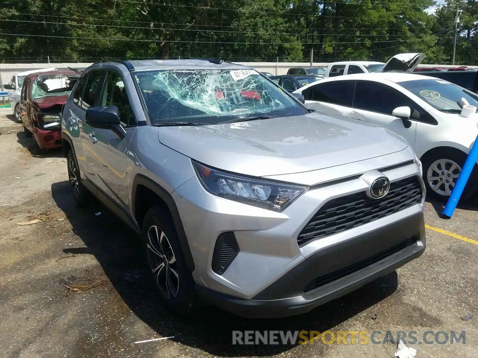 1 Photograph of a damaged car JTMH1RFV2LD046837 TOYOTA RAV4 2020