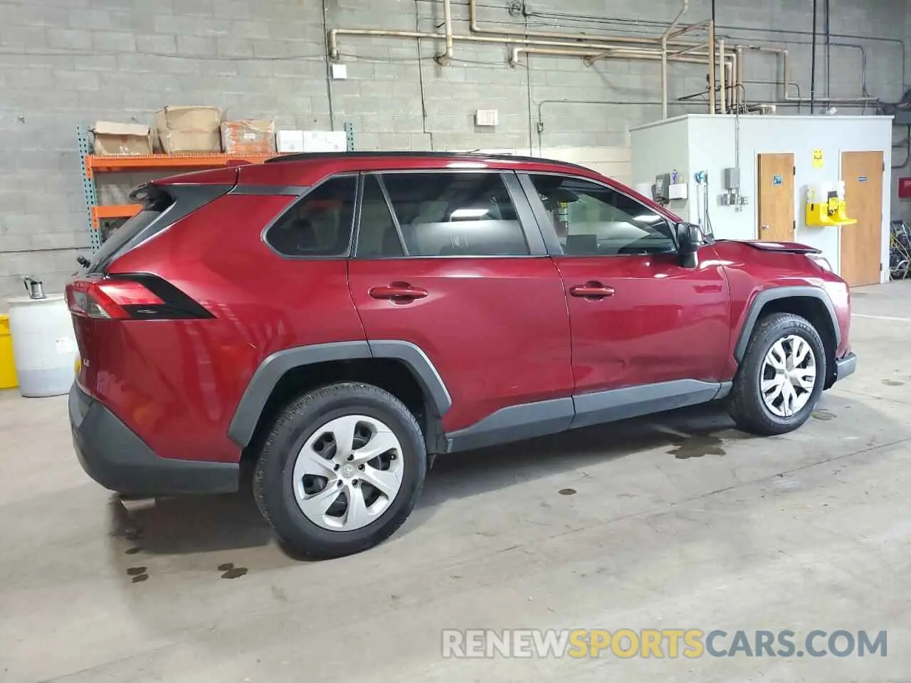3 Photograph of a damaged car JTMH1RFV3LD052811 TOYOTA RAV4 2020