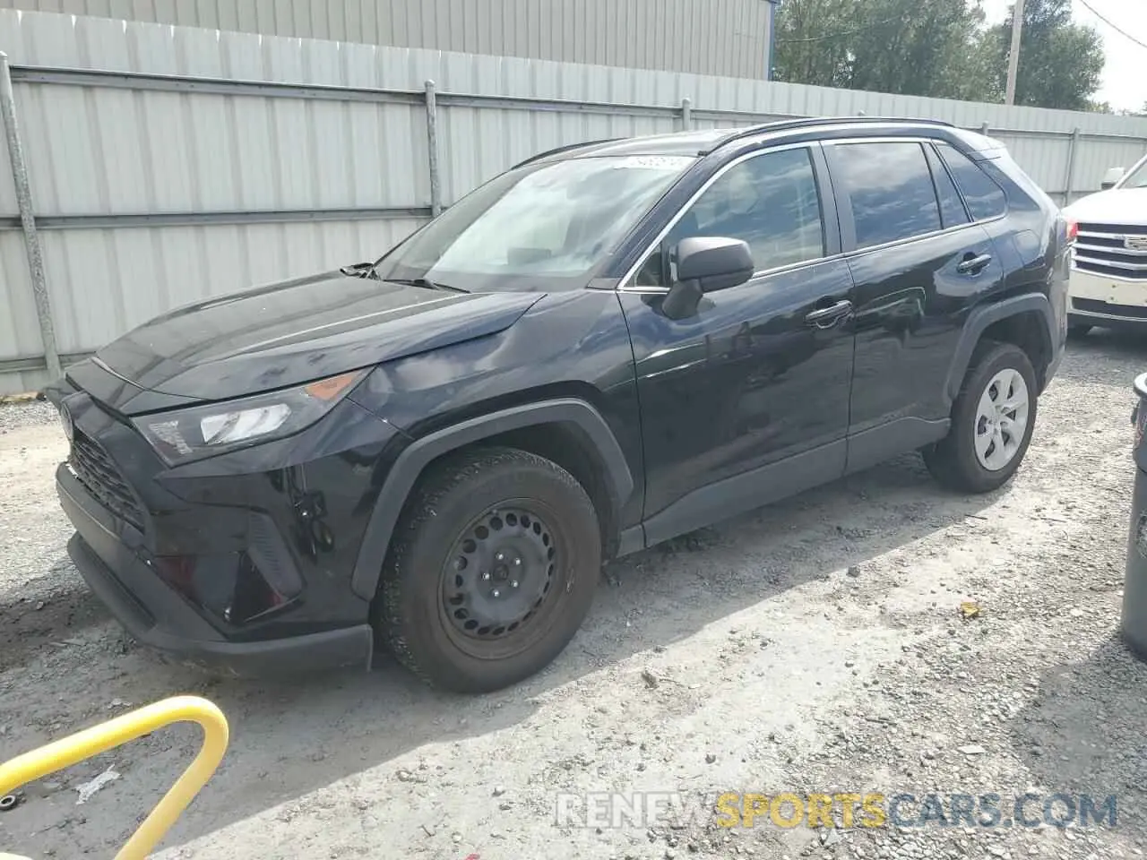 1 Photograph of a damaged car JTMH1RFV4LD060805 TOYOTA RAV4 2020