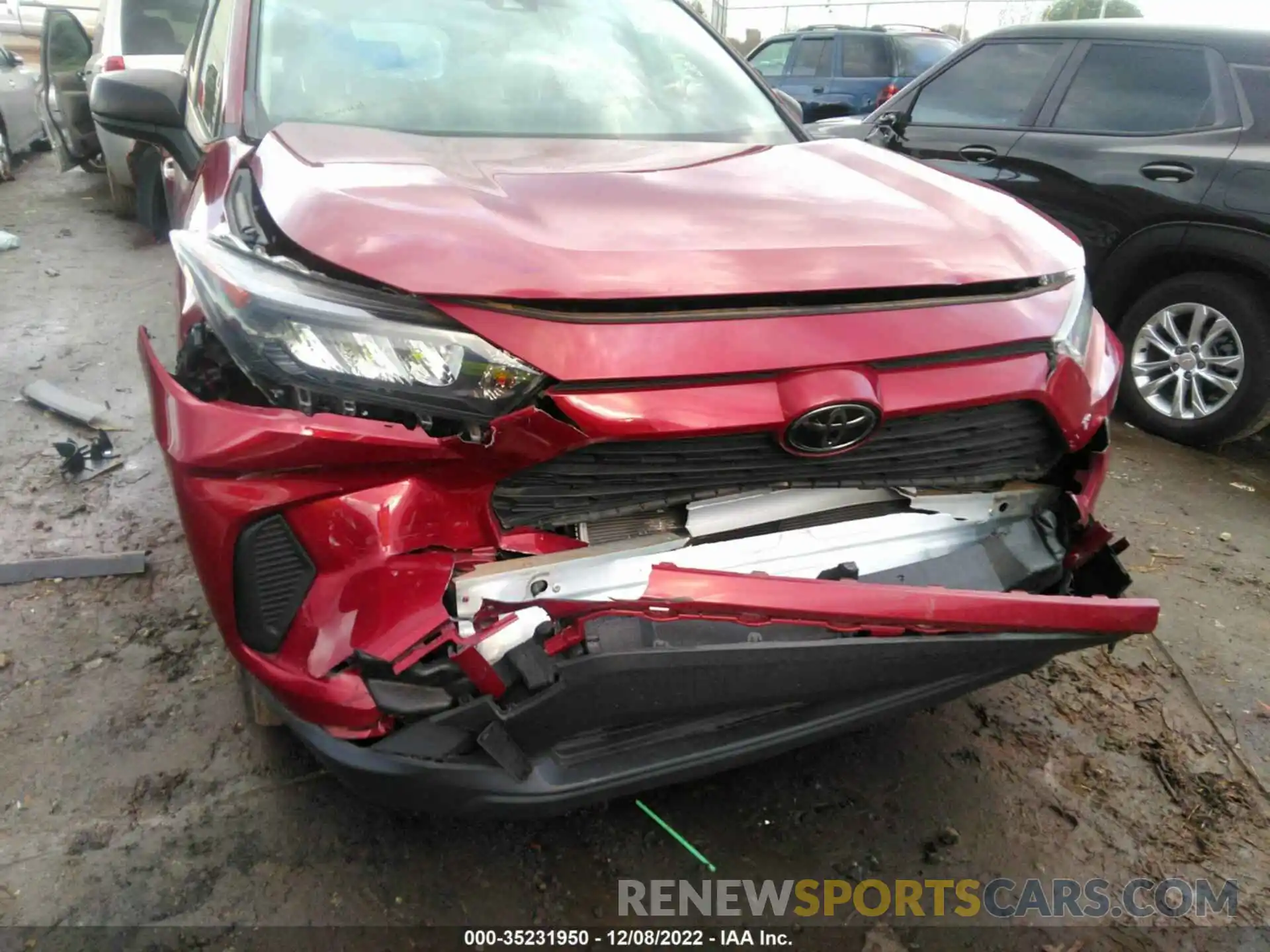 6 Photograph of a damaged car JTMH1RFV5LD049828 TOYOTA RAV4 2020