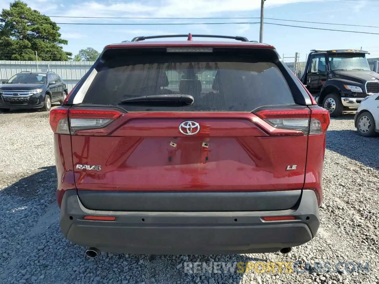 6 Photograph of a damaged car JTMH1RFV5LD060862 TOYOTA RAV4 2020