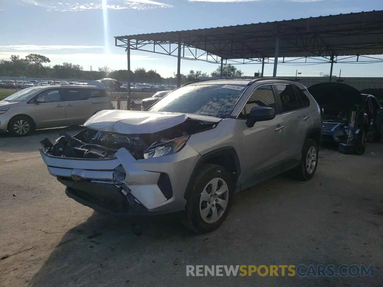 2 Photograph of a damaged car JTMH1RFV7LD050799 TOYOTA RAV4 2020