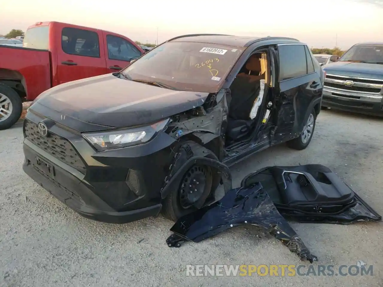 2 Photograph of a damaged car JTMH1RFV7LD059907 TOYOTA RAV4 2020