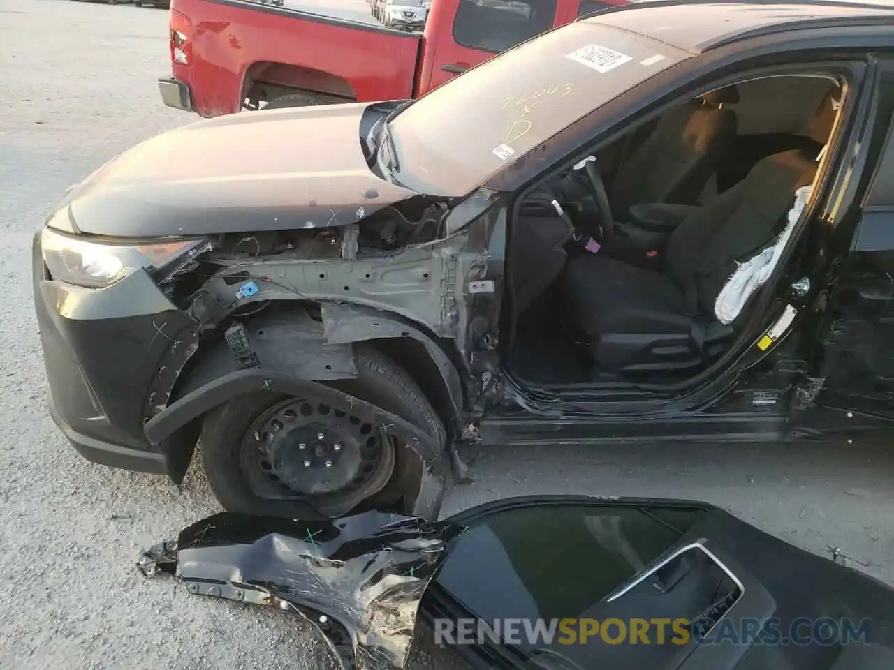 9 Photograph of a damaged car JTMH1RFV7LD059907 TOYOTA RAV4 2020