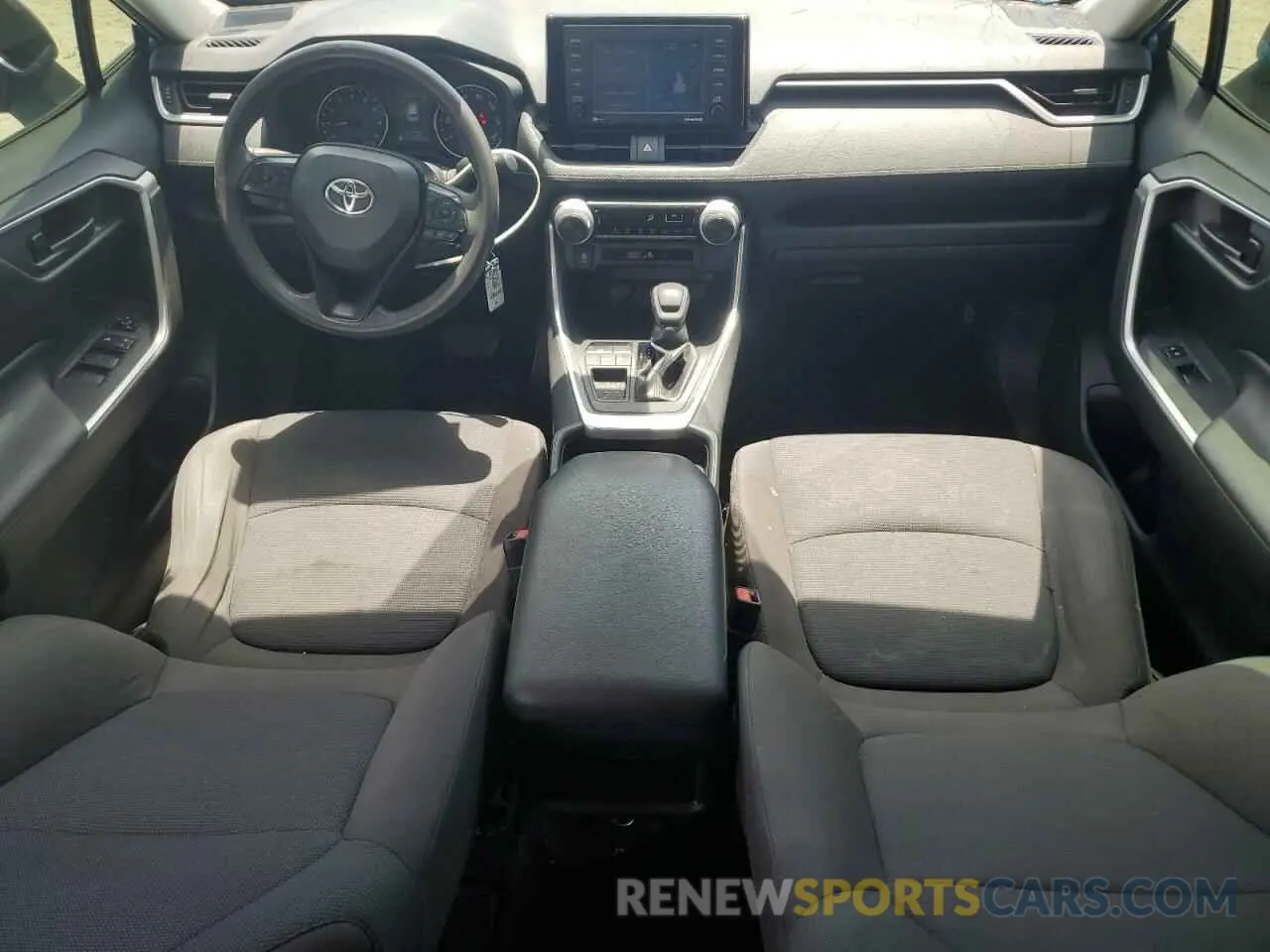 8 Photograph of a damaged car JTMH1RFVXLD052031 TOYOTA RAV4 2020