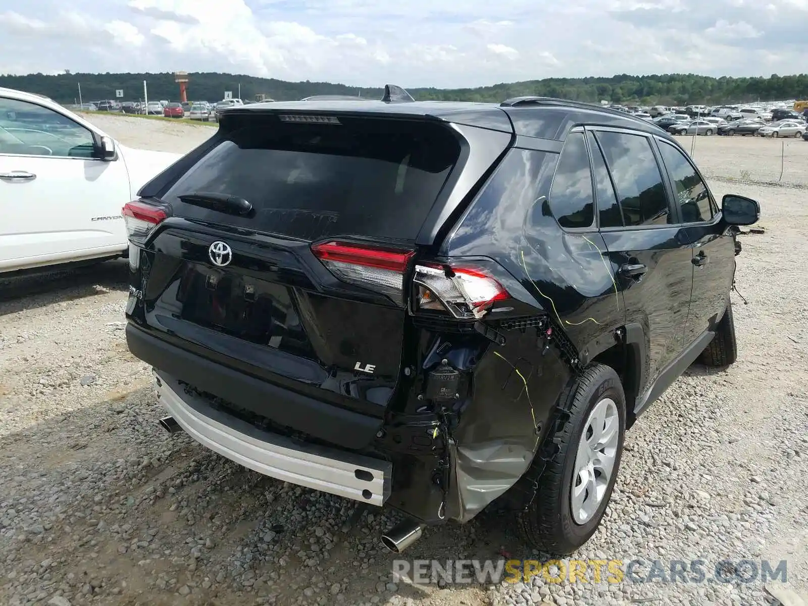 4 Photograph of a damaged car JTMK1RFV7LD046824 TOYOTA RAV4 2020