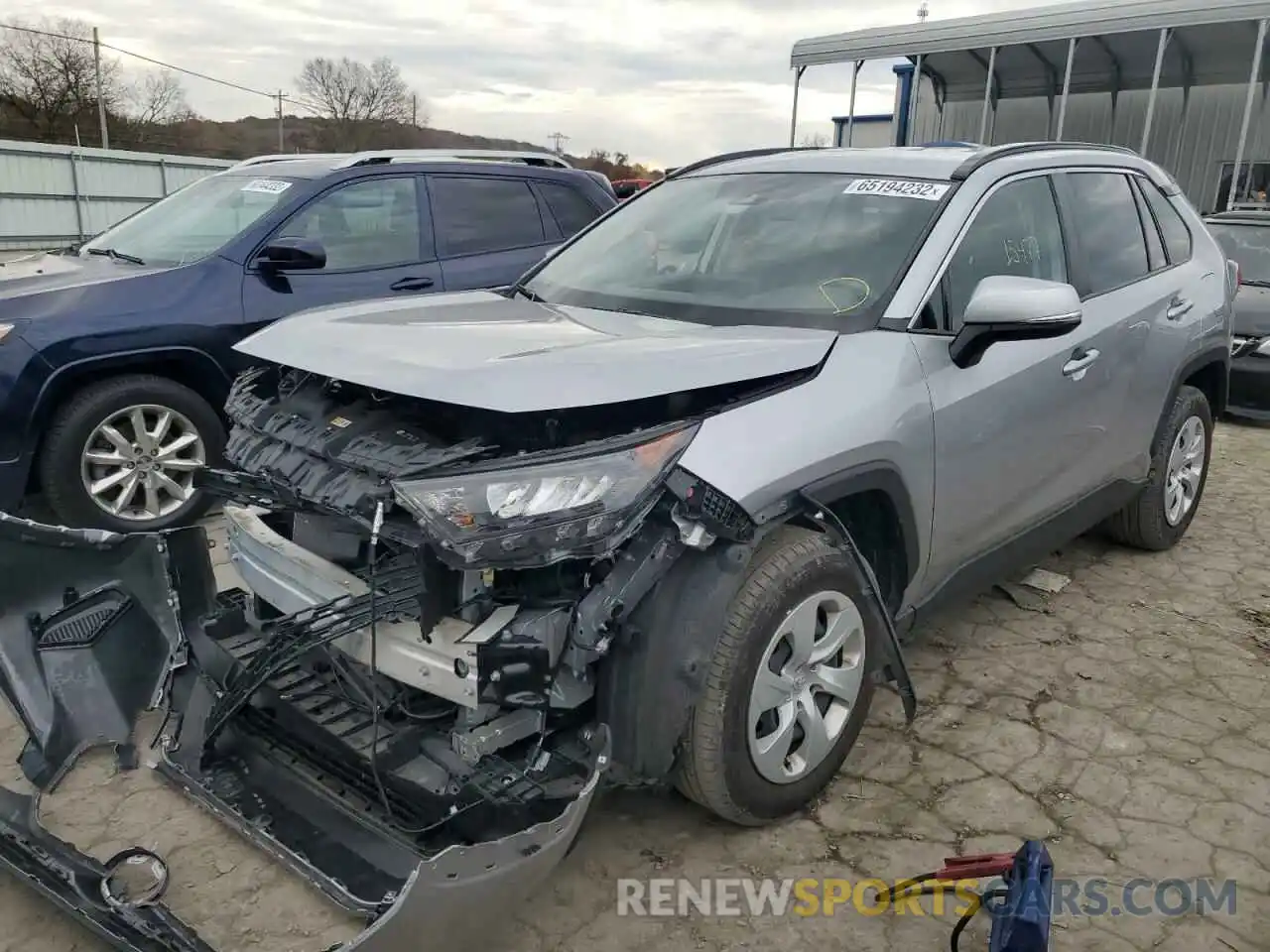 2 Photograph of a damaged car JTMK1RFV9LD519185 TOYOTA RAV4 2020