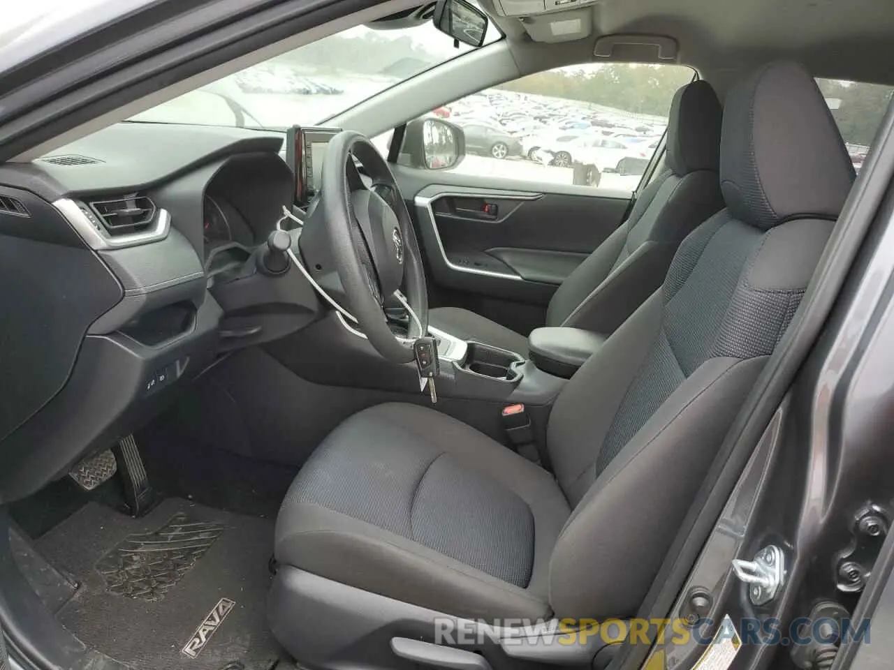 7 Photograph of a damaged car JTMK1RFVXLD052746 TOYOTA RAV4 2020
