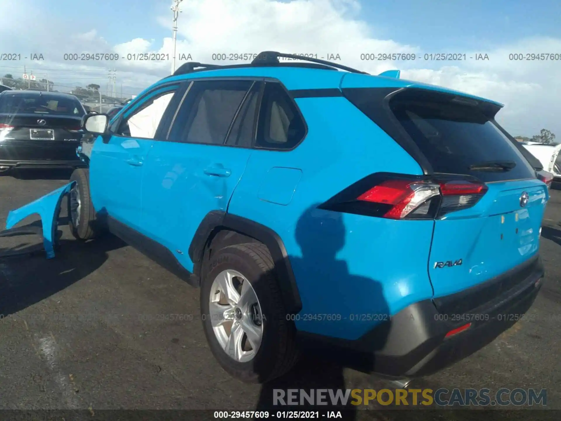 3 Photograph of a damaged car JTMLWRFV3LD055199 TOYOTA RAV4 2020