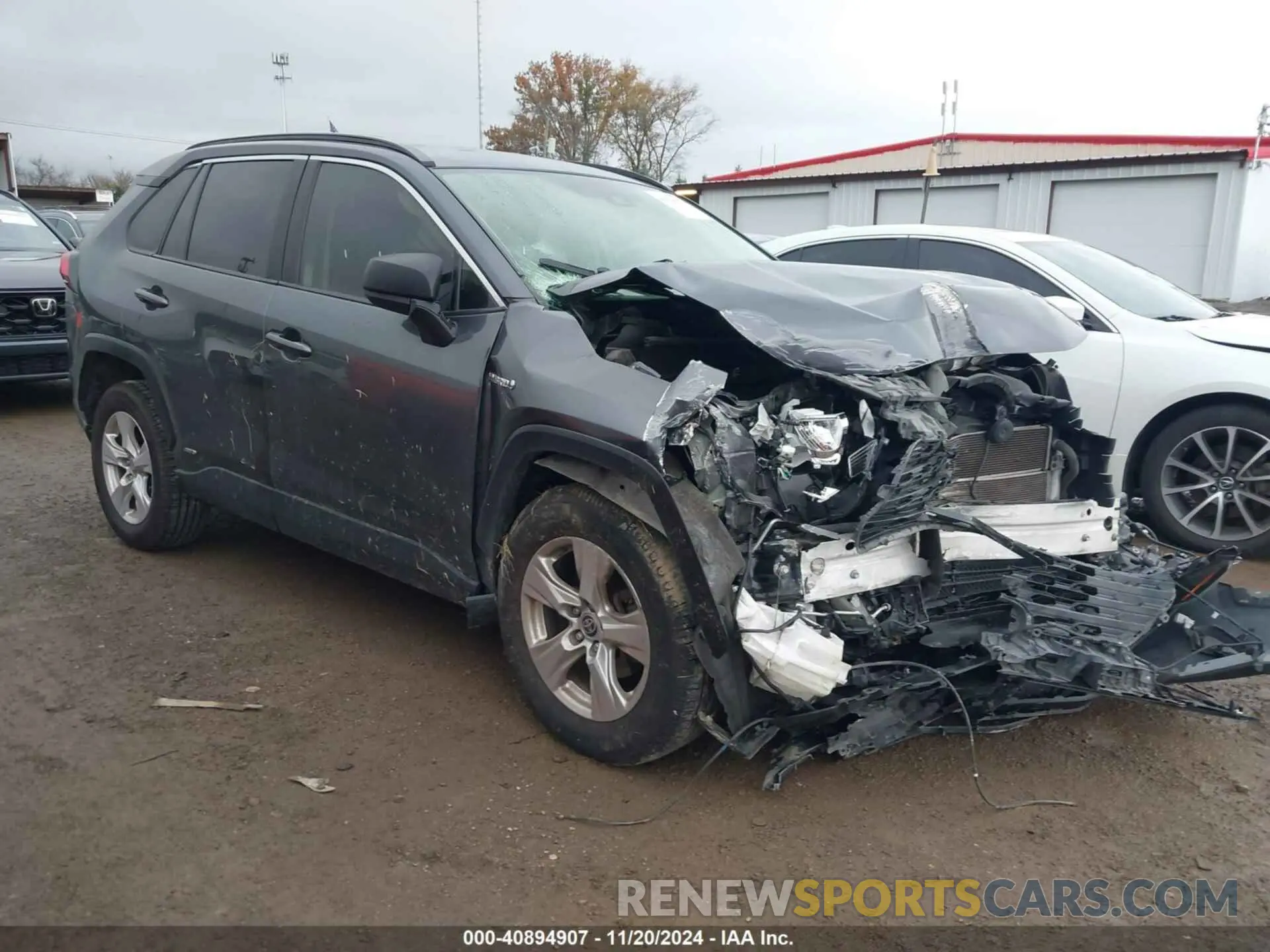 1 Photograph of a damaged car JTMLWRFV5LD060565 TOYOTA RAV4 2020