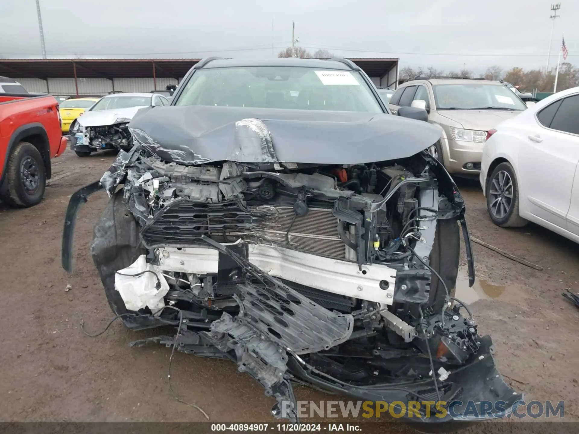 12 Photograph of a damaged car JTMLWRFV5LD060565 TOYOTA RAV4 2020