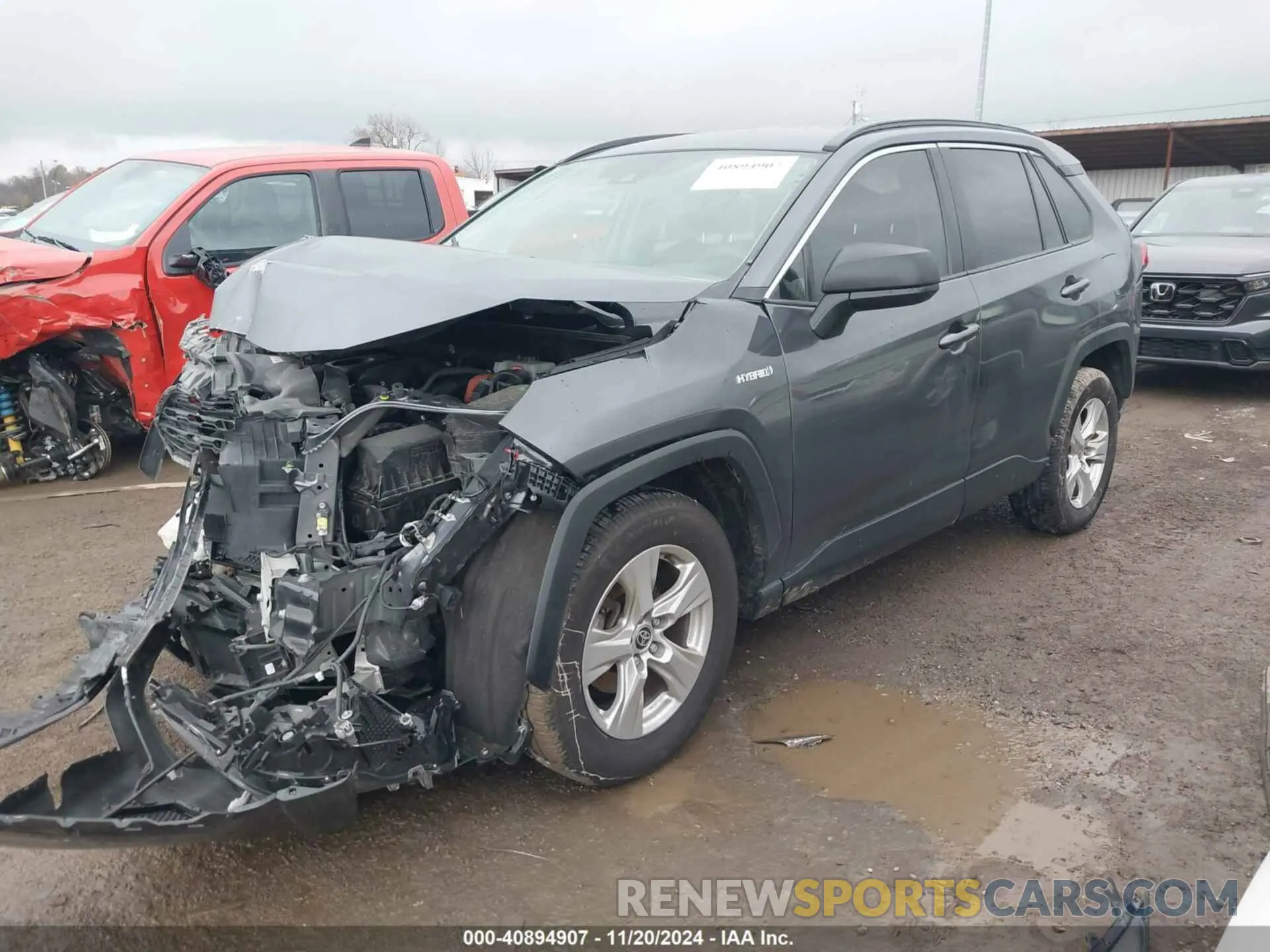 2 Photograph of a damaged car JTMLWRFV5LD060565 TOYOTA RAV4 2020